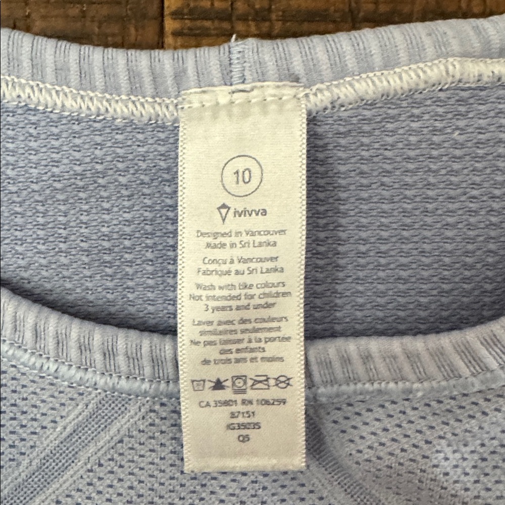 Lululemon Ivivva Girl’s Long Sleeve Tee in Blue - Picture 3 of 7